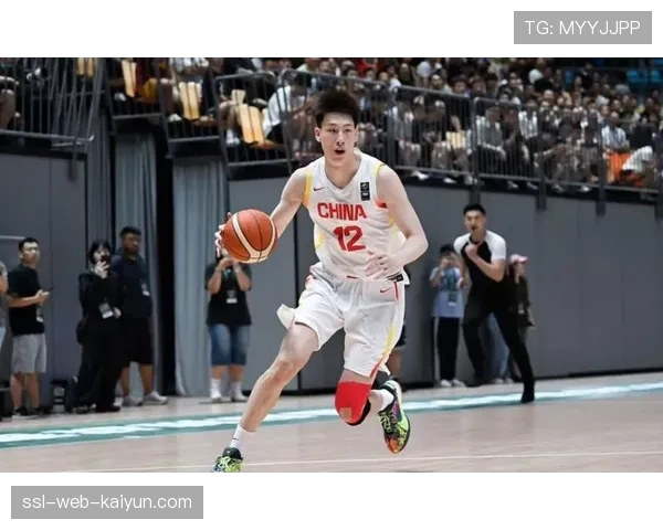 -郇斯楠当选IAC联盟年度最佳球员,场均18.8分8.7篮板3.5封盖- -郇斯楠当选IAC联盟年度最佳球员,场均18.8分8.7篮板3.5封盖-