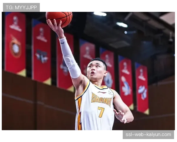 原帅命中个人本场第8记三分，刷新赛季单场纪录