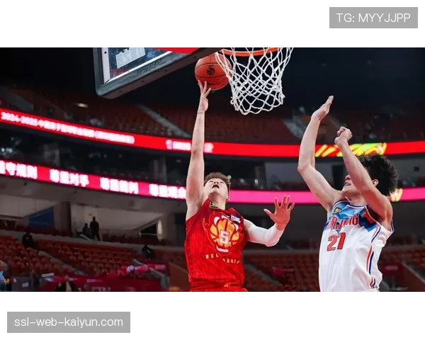 专访联盟篮球运营副总裁:解读2026-27赛季将启用的新型智能比赛用球 专访联盟篮球运营副总裁:解读2026-27赛季将启用的新型智能比赛用球