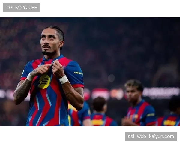 巴萨紧急提拔17岁前锋托尼·费尔南德斯，应对拉菲尼亚伤缺